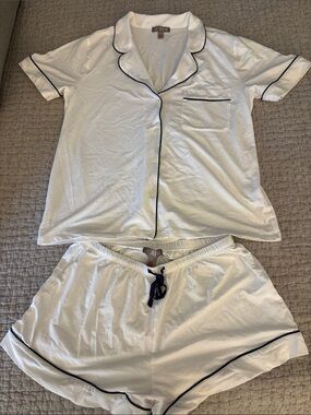 J. Crew White Short-Sleeve Pajama Set with Navy Piping